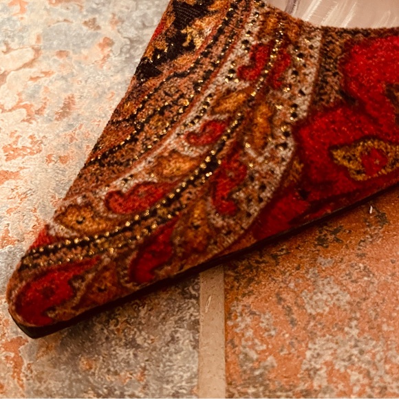 👠Incredible Vintage Stiletto Velvet Paisley & Rhinestone D’Orsay Style Heels! - Picture 12 of 16